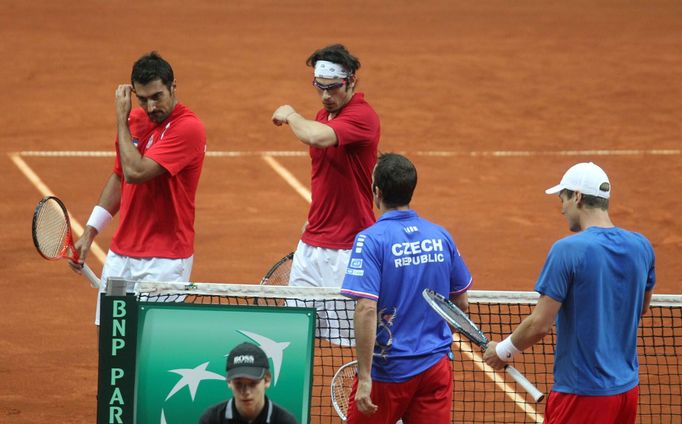 Tenisté Tomáš Berdych, Radek Štěpánek, Nenad Zimonjič a Ilija Bozoljac ve čtyřhře čtvrtfinále Davis Cupu 2012 Česko - Srbsko.