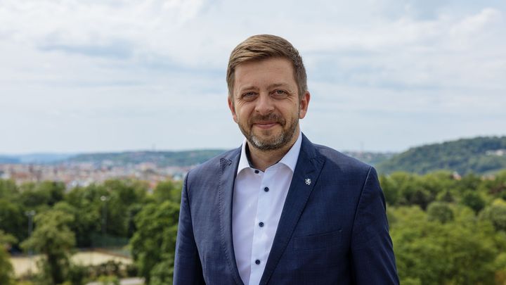 Babiš se už nevrátí. Vláda je odvážná a její podpora zase poroste, tvrdí Vít Rakušan