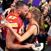 Super Bowl LVIII: Travis Kelce (Kansas City) a Taylor Swiftová