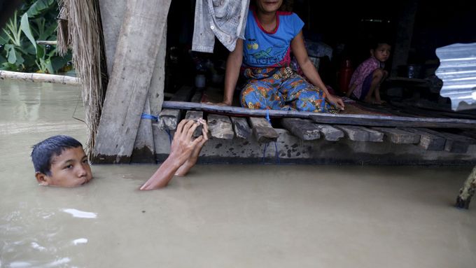 Záplavy v Barmě.
