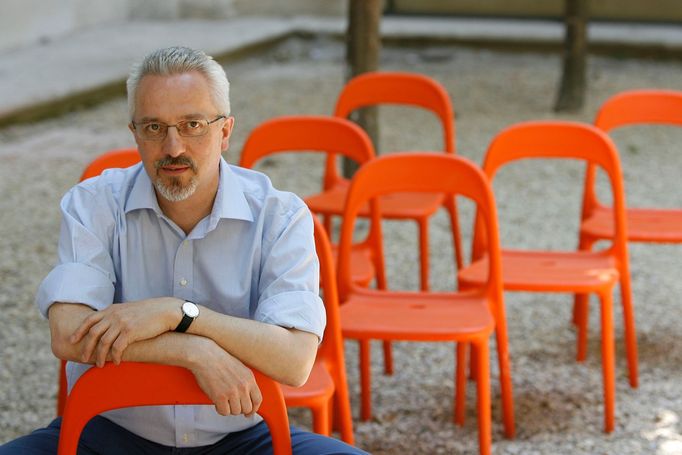 Alan Hollinghurst.