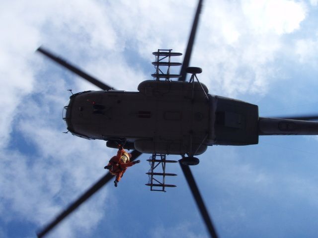 Záchranáři na komíně