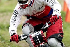 Biker Prokop má titul ve fourcrossu