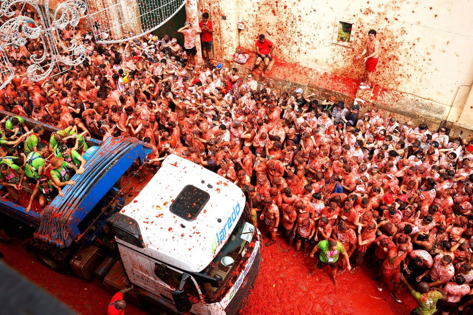 Španělsko, Tomatina, rajčata, bitva, kuriozita, rajče
