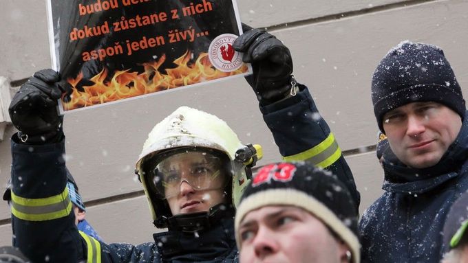 Loňský protest hasičů v Praze