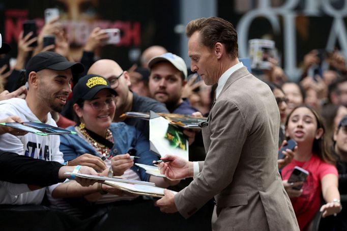 Herec Tom Hiddleston na torontské premiéře filmu Chuckův život.