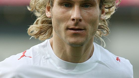 Čtyřicátník Pavel Nedvěd.