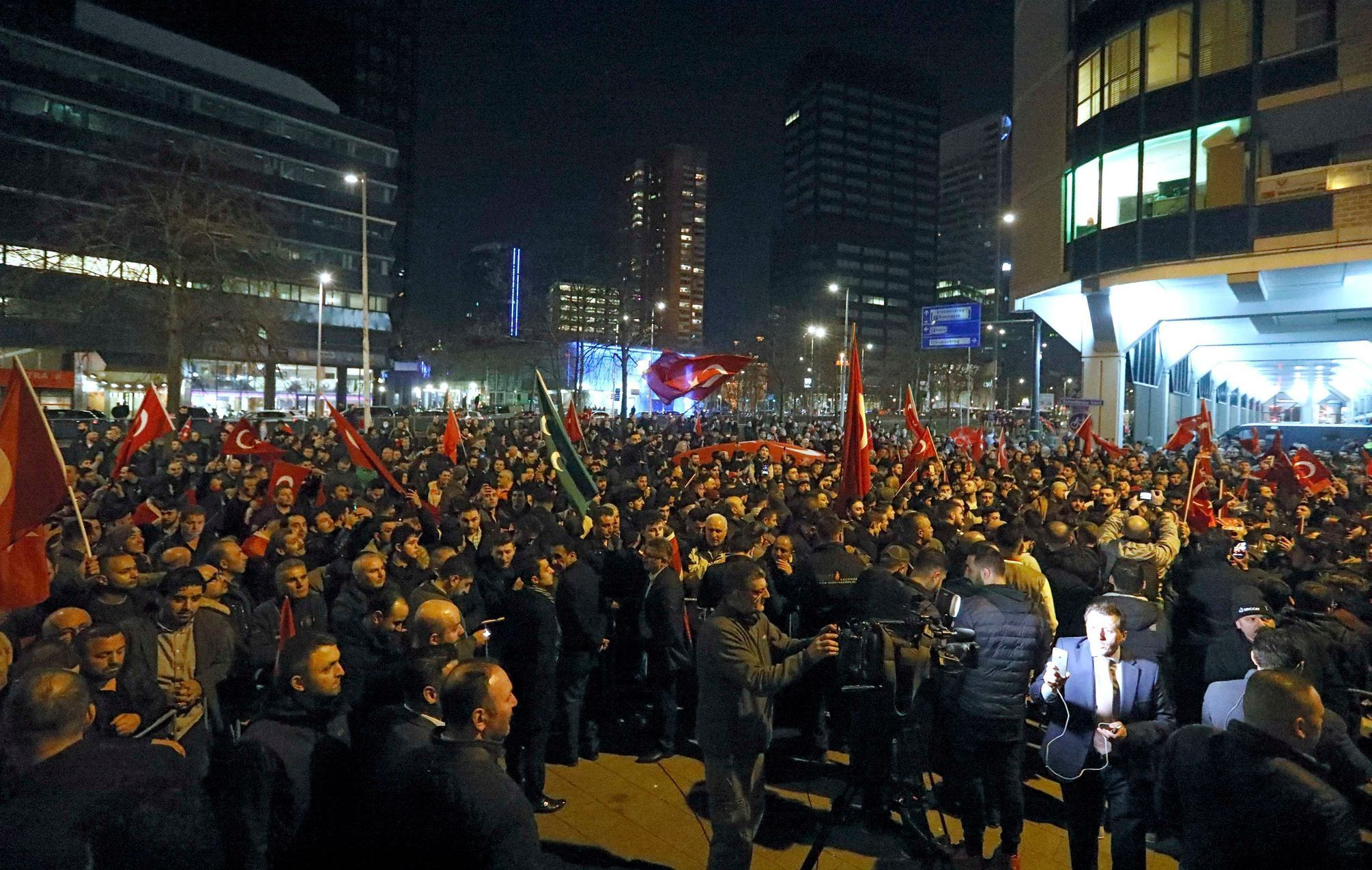 Turecko vs. Nizozemí - protesty