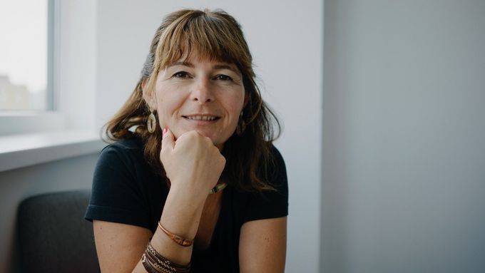 Lívia Halmkan.