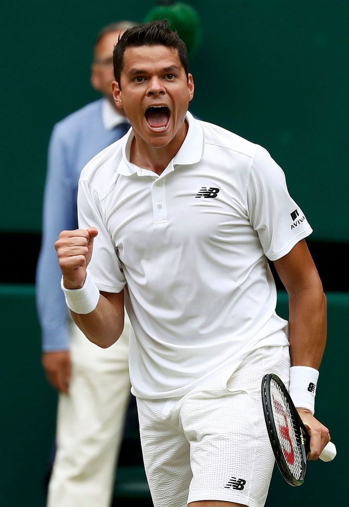 Milos Raonic v semifinále Wimbledonu 2016.