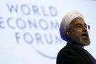 Nemějte nás za vyvrhele, žádá svět íránský prezident