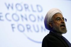 Írán nechce začít válku, jadernou dohodu hodláme dodržovat, řekl Rúhání