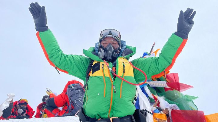 Potřicáté zdolal Everest. Šerpa Kami Rita překonal vlastní světový rekord