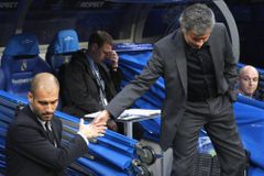 Probudí se stará rivalita mezi Mourinhem a Guardiolou? Josému klidně ruku podám, říká Guardiola