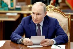 "Putin si vždy dovolil maximum možného." Zmocněnec o návodu na konec války