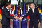 Rutte se ujal vedení NATO. Budu schopný pracovat s Trumpem i Harrisovou, řekl