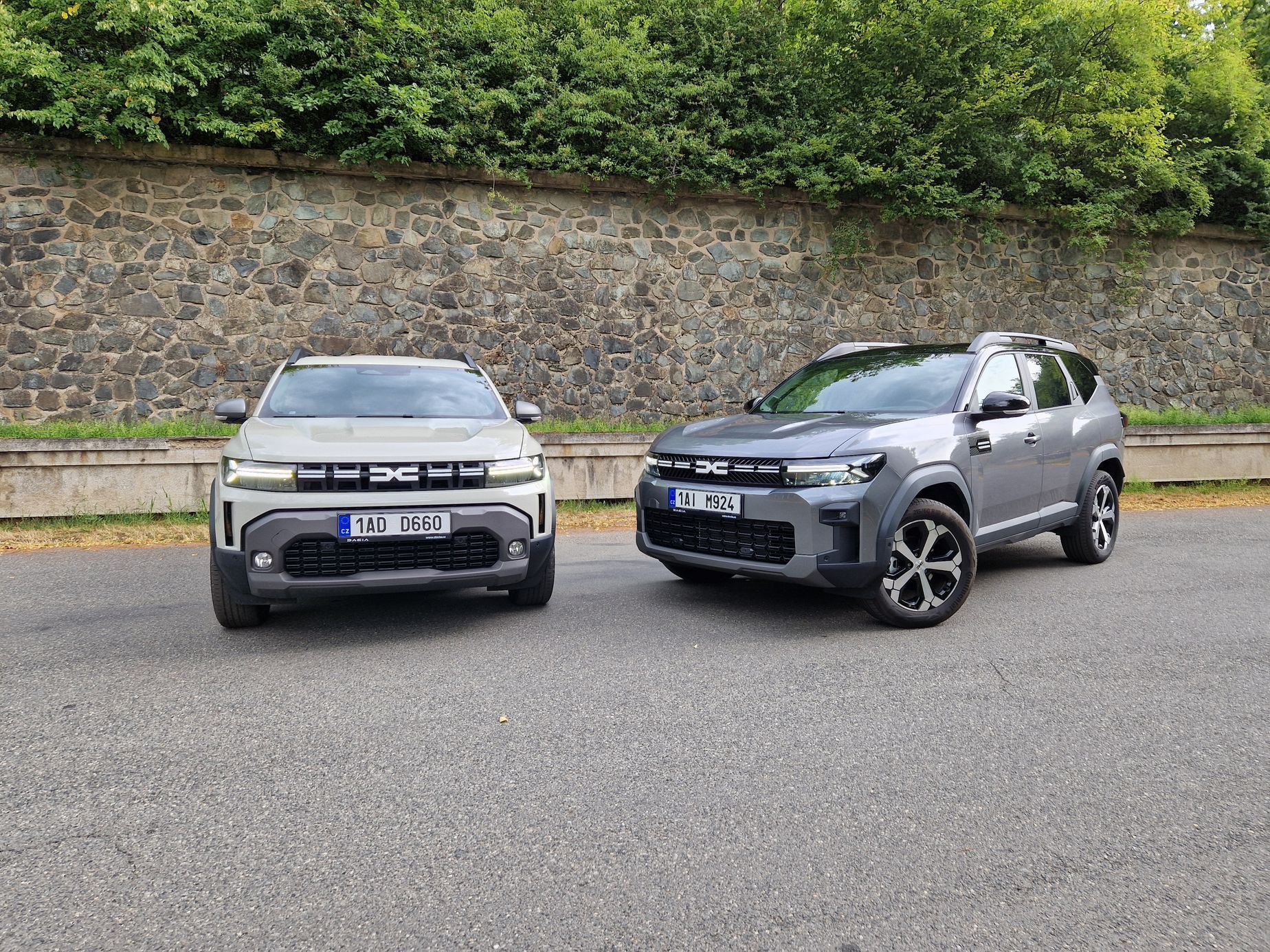 Dacia Duster a Bigster srovnání