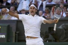 Federer se vrací na trůn. Sampras: Už teď je to legenda