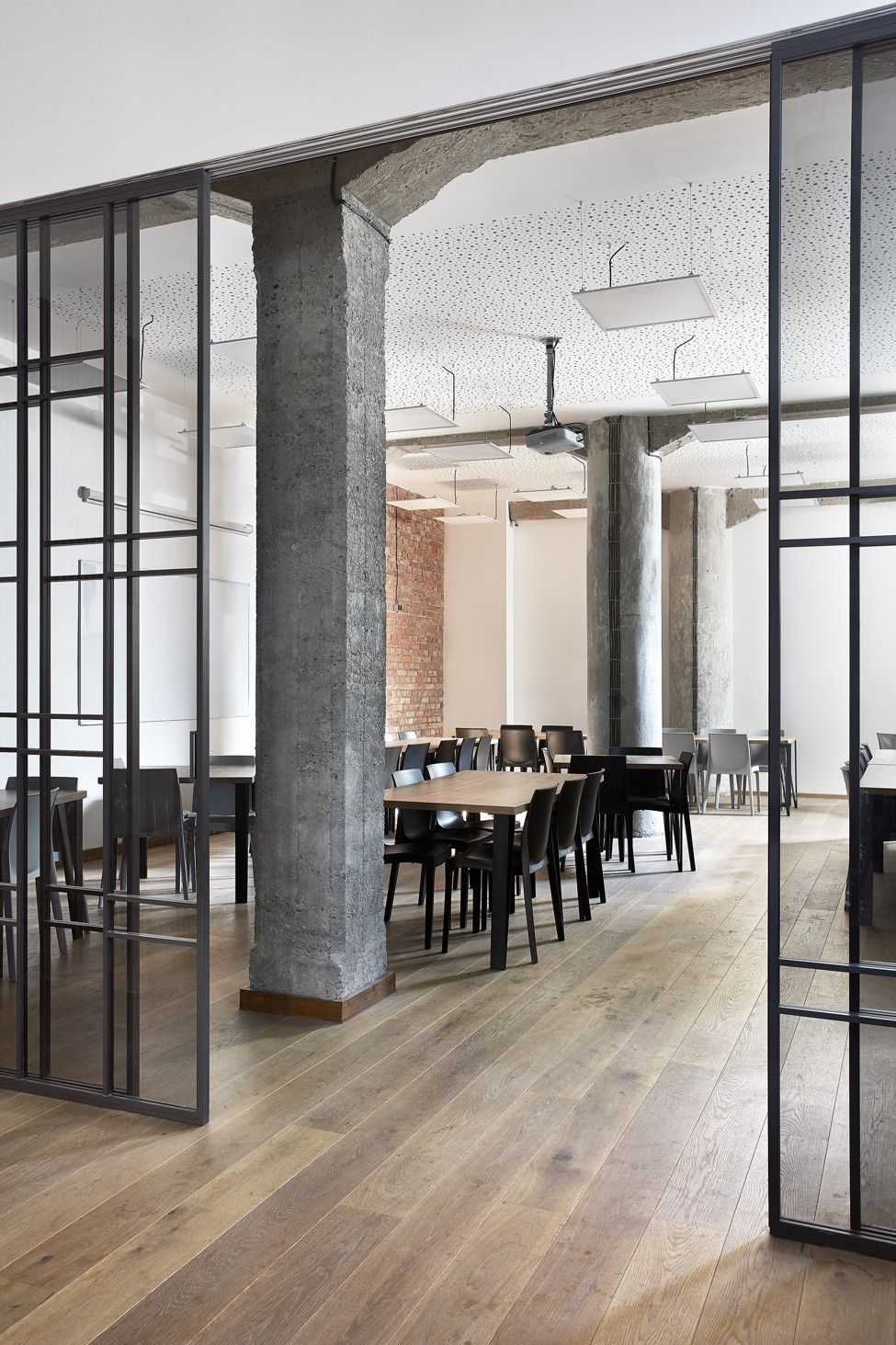 škola, sklady, Kloboučnická, rekonstrukce, Interiér roku