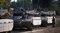 Izraelské tanky na hranicích pásma Gazy