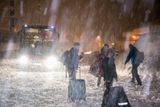 Za poslední měsíc zemřelo v důsledku špatného počasí v Evropě nejméně 26 lidí, uvedla agentura AP.