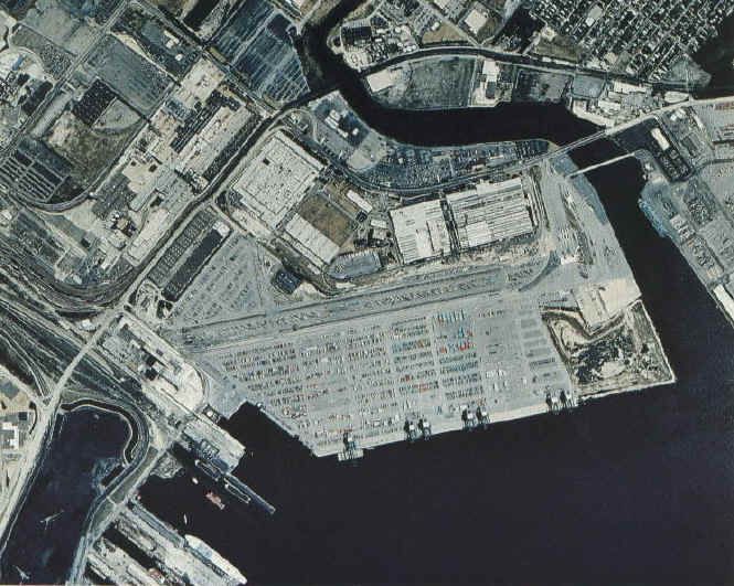 Letecký záběr přístavu v Baltimoru