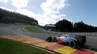 Nejlepší sobotní kolo zajel Button na okruhu ve Spa-Francorchamps, kde tedy vybojoval svoji vůbec první pole position v McLarenu.