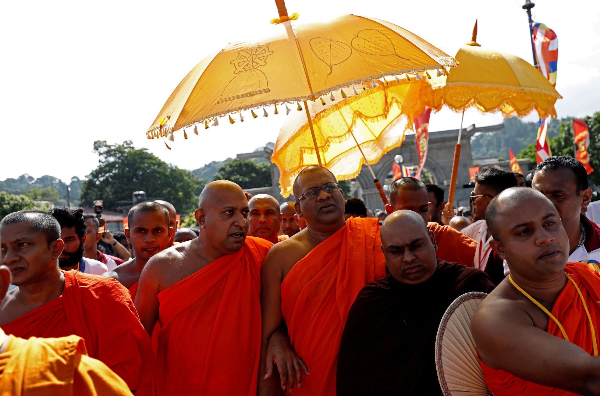 Buddhistické shromáždění na Srí Lance.