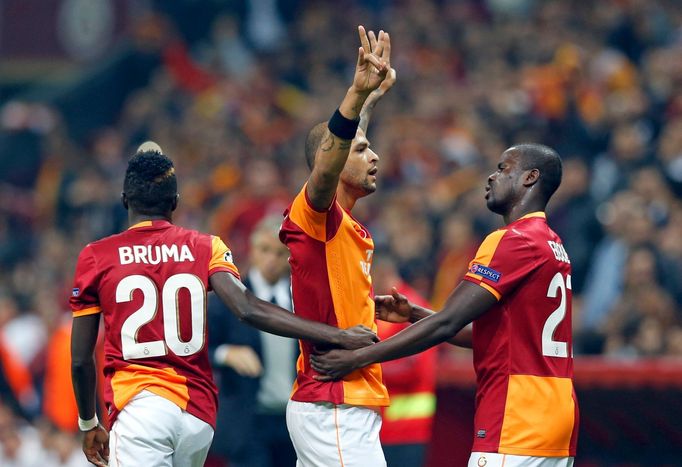 Bruma, Eboué a Melo slaví branku Galatasaraye v Lize mistrů