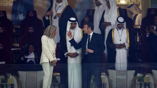 Francouzský prezident Emmanuel Macron se svojí chotí Brigitte