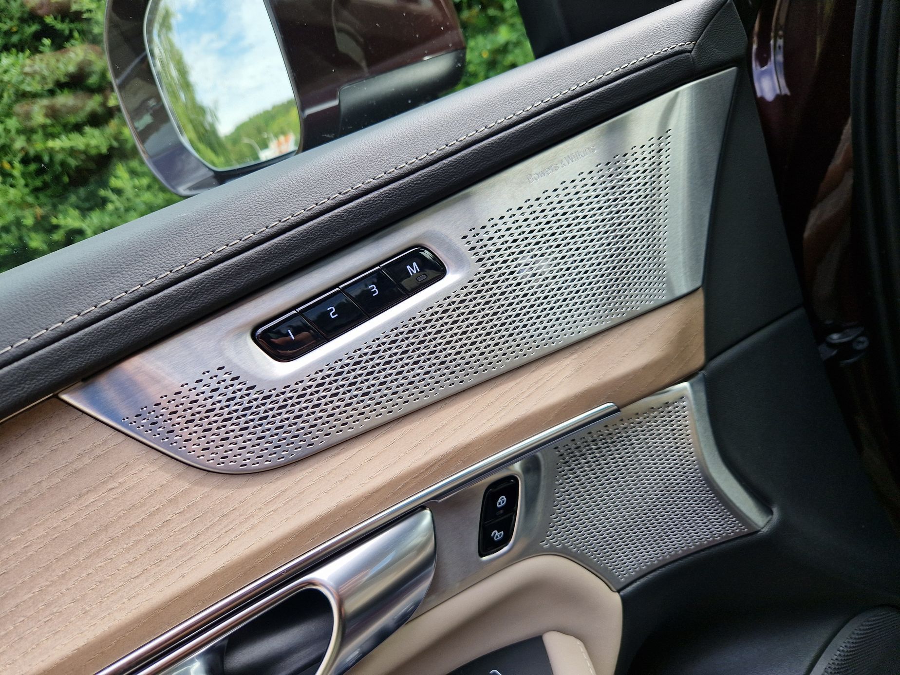 Volvo XC90 T8 AWD