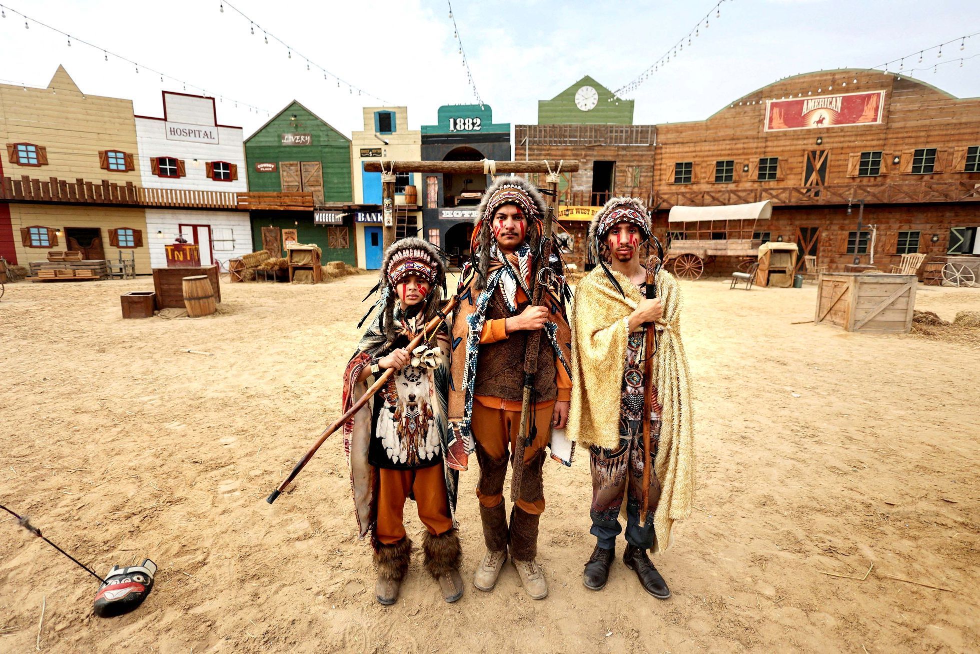 Cowboy Town, Saudská Arábie, western, zábava, indiáni, kovbojové