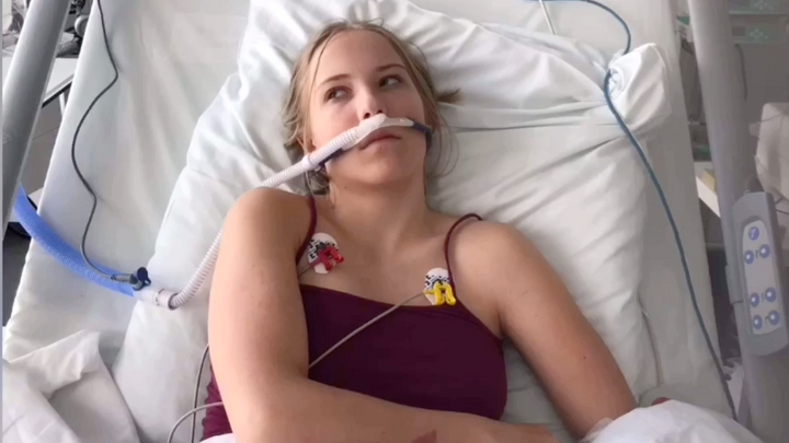 Nechodila, nespala, zapomínala. Boreliózu lékaři u dívky odhalili až po deseti letech