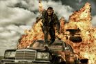 VIDEO Tom Hardy se vrací jako Šílený Max ve zběsilé jízdě