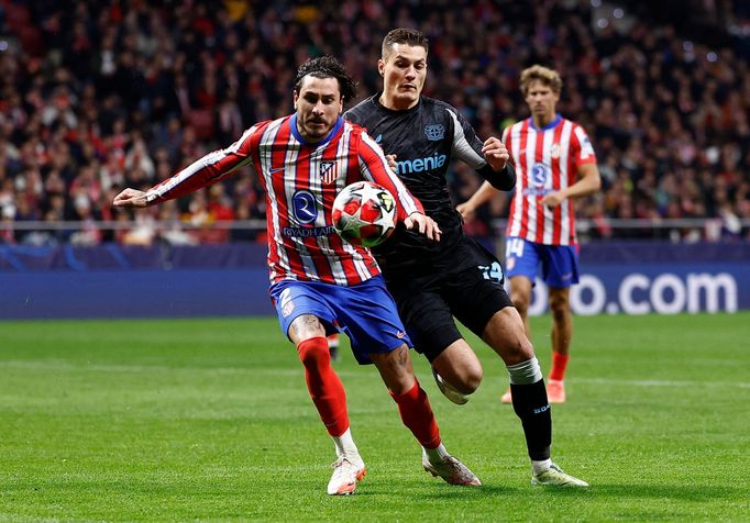 Patrik Schick v utkání s Atléticem