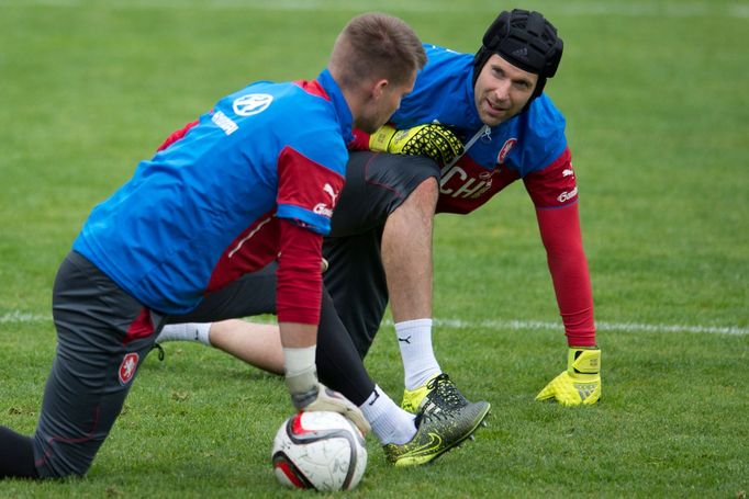 Petr Čech a Tomáš Vaclík, brankáři české fotbalové reprezentace