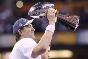 Obři získali čtvrtý triumf v Super Bowlu. Asistovala u toho Madonna