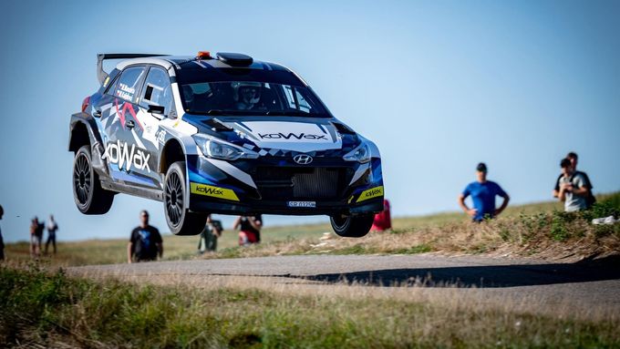 Posádka Matěj Manderla - Martina Kalistová během Slovácké rallye Hodonín