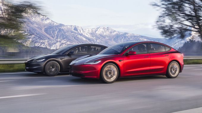 Nový vzhled, delší dojezd a lepší výbava - to je omlazená Tesla Model 3.