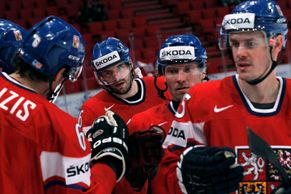 FOTO Češi si pohráli s Němci, dva góly dal Koukal