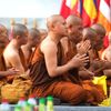Vesak, Budha, slavnost