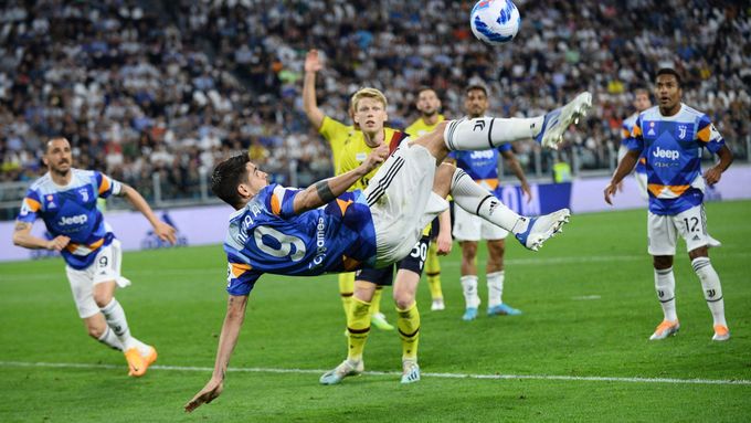Vlahovičově vyrovnávacímu gólu předcházel akrobatický pokus Alvara Moraty