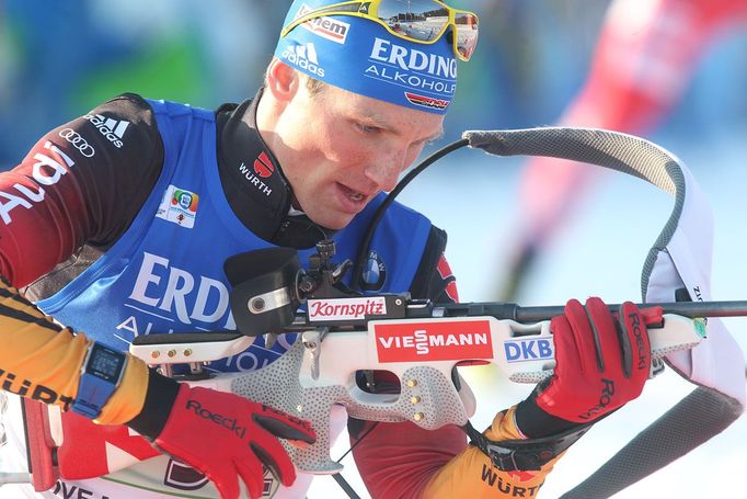 Biatlon, SP NMNM, smíšené dvojice: Erik Lesser