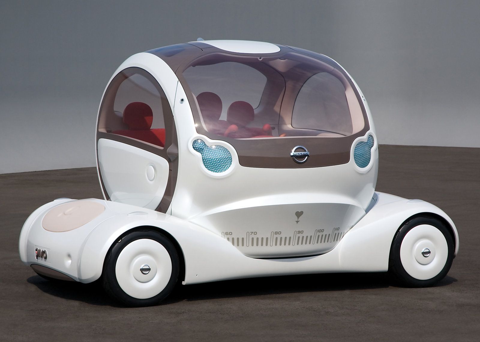 Nissan Pivo