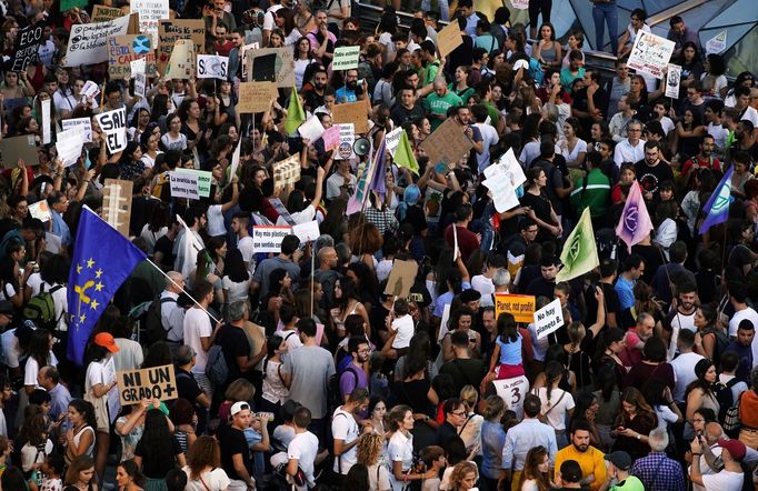 Celosvětové stávky za klima Fridays for Future