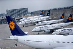 Piloti Lufthansy ohlásili další stávky na konec listopadu