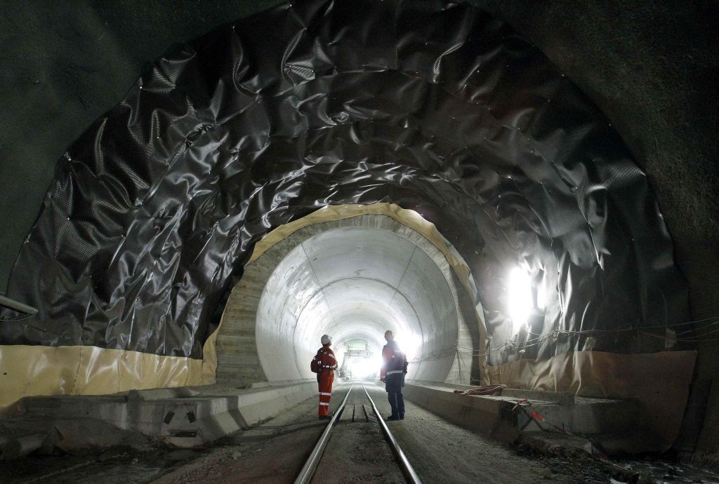 Švýcarsko tunel