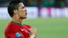 Portugalský fotbalista Cristiano Ronaldo slaví svůj druhý gól v utkání skupiny B s Nizozemskem na Euru 2012.