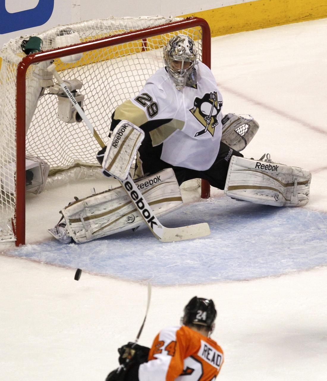 Philadelphia - Pittsburgh (Matt Read, Marc-Andre Fleury)