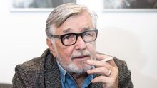 Doktor Skalka i Pán Bůh. Připomeňte si znovu slavné role Jiřího Bartošky